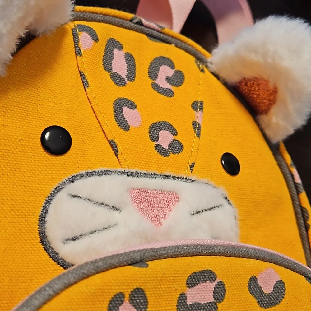 Leopard/Cheetah Mini Backpack - Picture 2 of 7